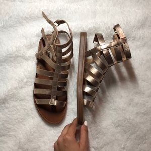 Steve Madden “Beeast” Sandals